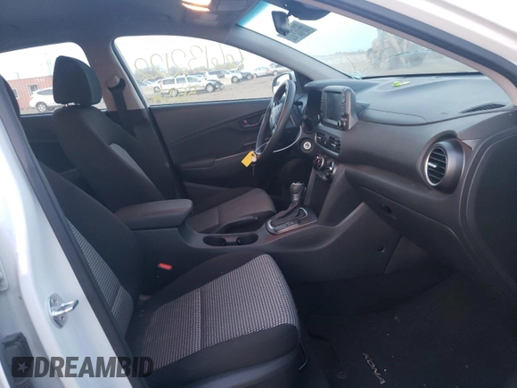 2020 Hyundai Kona SE with VIN KM8K12AA9LU408482, listed as a Copart auction lot 66132122 with 55,257 mi miles. Bid and sale history available at carsss.com. Image 5.