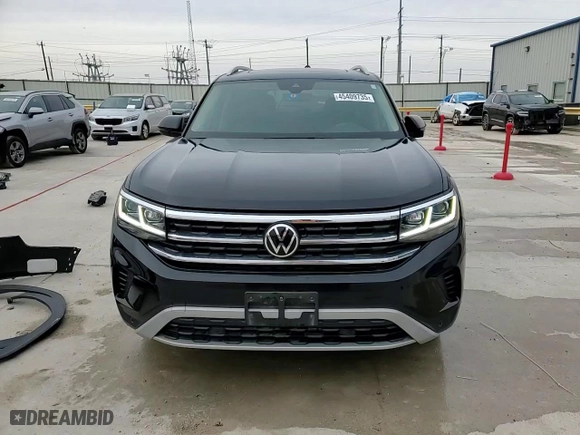2021 Volkswagen Atlas 3.6L V6 SEL with VIN 1V2ER2CAXMC520169, listed as a Copart auction lot 45409735 with 66,832 mi miles and Salvage Title. Bid and sale history available at carsss.com. Image 15.