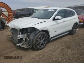 2018 BMW X1 xDrive28i z VIN WBXHT3C39J5L24816, wystawiony jako Copart lot #51948695 z przebiegiem 111 198 mil mil oraz Szkoda całkowita • Salvage title. Historia ofert i sprzedaży dostępna na DreamBid. Obrazek 1.