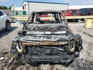2023 Rivian R1S Adventure z VIN 7PDSGABA7PN009929, wystawiony jako Copart lot #60833324 z przebiegiem Nie podano mil oraz Nie do naprawy. Historia ofert i sprzedaży dostępna na DreamBid. Obrazek 5.