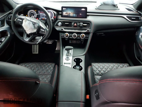 2022 Genesis G70 3.3T z VIN KMTG54TE0NU084384, wystawiony jako Copart lot #57788455 z przebiegiem 28 772 mil mil oraz Szkoda całkowita • Salvage title. Historia ofert i sprzedaży dostępna na DreamBid. Obrazek 8.