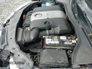 2009 Volkswagen Jetta SE with VIN 3VWRZ71KX9M128808, listed as a IAAI auction lot 42378792 with 215,537 mi miles and . Bid and sale history available at DreamBid. Image 18.