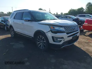 2016 Ford Explorer Platinum with VIN 1FM5K8HT4GGB58612, listed as a IAAI auction lot 42617270 with 122,875 mi miles and . Bid and sale history available at DreamBid. Image 1.