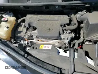 2018 Toyota RAV4 SE z VIN JTMNFREV5JJ723433, wystawiony jako Copart lot #71361835 z przebiegiem 70 778 mil mil oraz Szkoda całkowita • Salvage title. Historia ofert i sprzedaży dostępna na DreamBid. Obrazek 14.