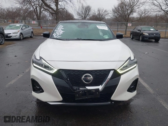2020 Nissan Maxima SR with VIN 1N4AA6EV1LC373694, listed as a IAAI auction lot 41732550 with 80,453 mi miles and . Bid and sale history available at DreamBid. Image 12.