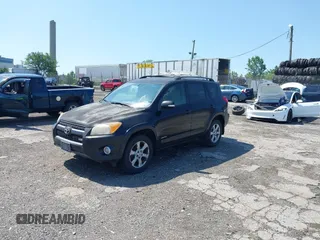 2010 Toyota RAV4 Limited с VIN JTMDK4DV2AD012802, выставлен на аукционе IAAI как лот 42562662 с пробегом 283 501 миль миль и . История ставок и продаж доступна на DreamBid. Изображение 6.