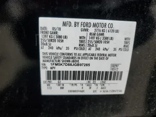 2018 Ford Explorer XLT z VIN 1FM5K7D88JGB97285, wystawiony jako Copart lot #53915735 z przebiegiem 116 397 mil mil oraz Czysty tytuł • Clean title. Historia ofert i sprzedaży dostępna na DreamBid. Obrazek 14.