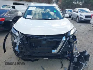 2023 Nissan Rogue SV z VIN 5N1BT3BA6PC846645, wystawiony jako IAAI lot #40949730 z przebiegiem 30 856 mil mil oraz . Historia ofert i sprzedaży dostępna na DreamBid. Obrazek 12.