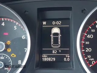 2012 Volkswagen GTI w/Sunroof & Navi PZEV с VIN WVWGD7AJ3CW103062, выставлен на аукционе IAAI как лот 42543885 с пробегом 180 829 миль миль и . История ставок и продаж доступна на DreamBid. Изображение 7.