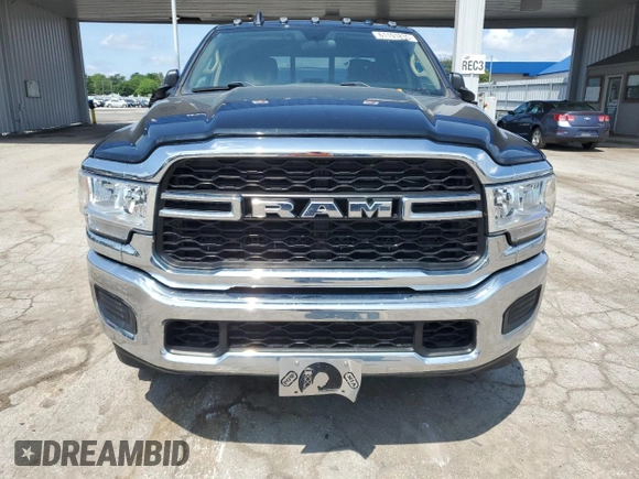 2020 Ram 2500 Tradesman with VIN 3C6UR5HJ5LG288302, listed as a Copart auction lot 61191835 with 126,680 mi miles and Clean title. Bid and sale history available at DreamBid. Image 5.