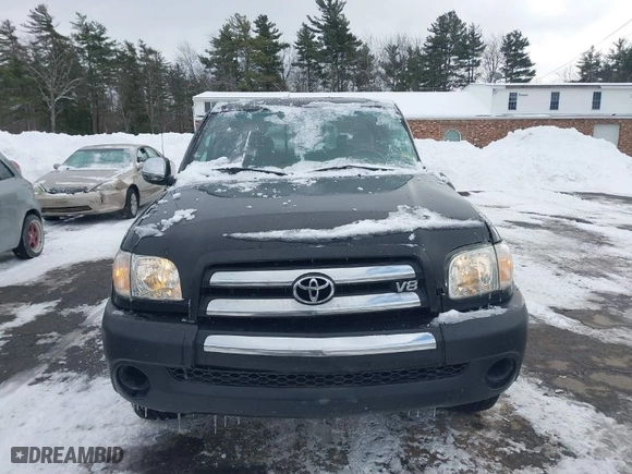 2006 Toyota Tundra SR5 with VIN 5TBBT44196S476238, listed as a IAAI auction lot 41524111 with 174,631 mi miles. Bid and sale history available at carsss.com. Image 12.