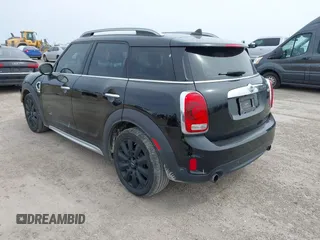 2019 MINI Countryman Cooper S with VIN WMZYT5C58K3E64351, listed as a IAAI auction lot 41739265 with 58,893 mi miles. Bid and sale history available at carsss.com. Image 3.