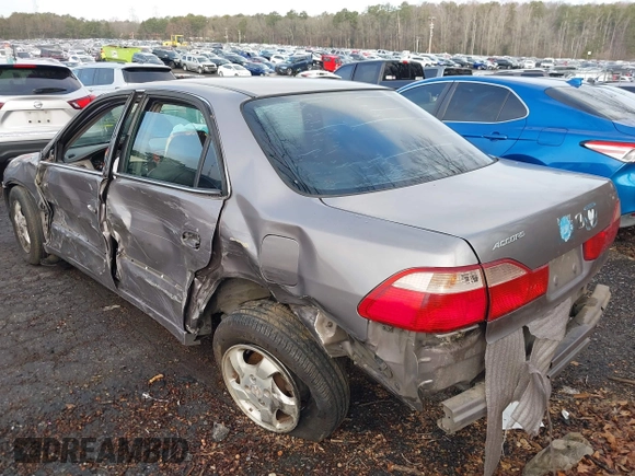 2000 Honda Accord EX z VIN 1HGCG5651YA129056, wystawiony jako IAAI lot #41532787 z przebiegiem Nie podano mil oraz . Historia ofert i sprzedaży dostępna na DreamBid. Obrazek 3.