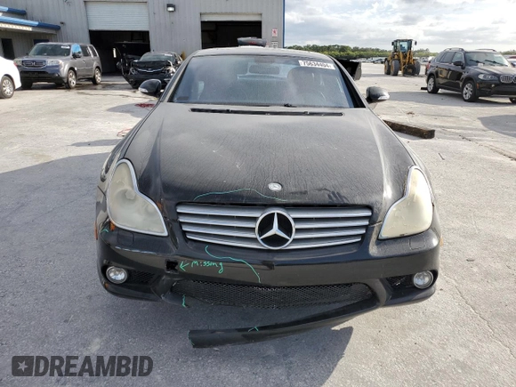 2006 Mercedes-Benz CLS-Class with VIN WDDDJ75X36A034598, listed as a Copart auction lot 75634404 with 141,657 mi miles and Salvage Title. Bid and sale history available at carsss.com. Image 5.