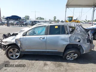 2016 Jeep Compass Sport with VIN 1C4NJCBA9GD743057, listed as a IAAI auction lot 42544686 with Not provided miles and . Bid and sale history available at DreamBid. Image 14.