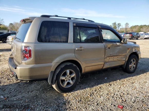 2006 Honda Pilot EX-L with VIN 5FNYF28576B008913, listed as a Copart auction lot 50596035 with 172,341 mi miles and Salvage Title. Bid and sale history available at carsss.com. Image 3.