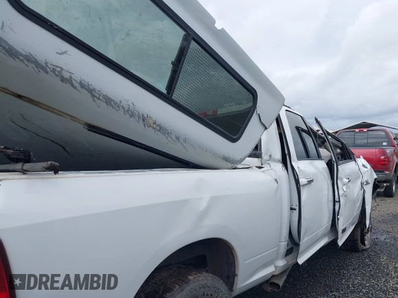 2011 Ram 2500 Laramie Longhorn with VIN 3D7UT2CL4BG589116, listed as a IAAI auction lot 41950008 with 132,282 mi miles and . Bid and sale history available at DreamBid. Image 14.