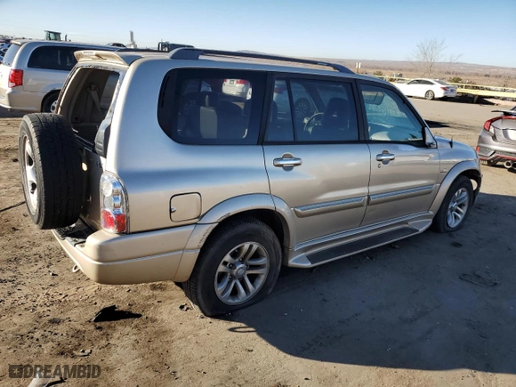 2006 Suzuki XL-7 with VIN JS3TY92V464102424, listed as a Copart auction lot 83684454 with 0 mi miles and Salvage Title. Bid and sale history available at carsss.com. Image 3.