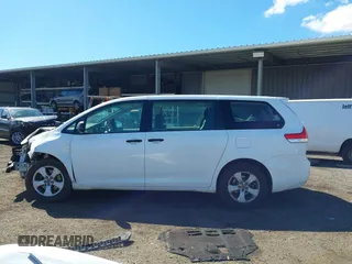 2012 Toyota Sienna with VIN 5TDZK3DC7CS203993, listed as a IAAI auction lot 41130289 with 177,059 mi miles. Bid and sale history available at carsss.com. Image 15.
