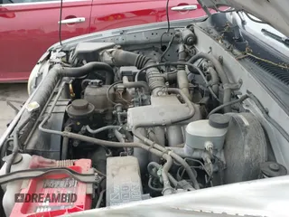 2002 Toyota Tacoma z VIN 5TEVL52N42Z014652, wystawiony jako IAAI lot #41562665 z przebiegiem 233 095 mil mil oraz . Historia ofert i sprzedaży dostępna na DreamBid. Obrazek 24.
