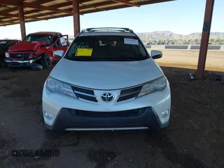 2015 Toyota RAV4 Limited with VIN 2T3DFREV4FW340913, listed as a IAAI auction lot 41807057 with 182,754 mi miles. Bid and sale history available at carsss.com. Image 12.