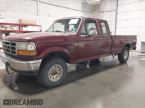 1996 Ford F-150 z VIN 1FTEX14N2TKA52414, wystawiony jako IAAI lot #42402990 z przebiegiem 172 206 mil mil oraz . Historia ofert i sprzedaży dostępna na DreamBid. Obrazek 2.