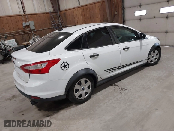 2012 Ford Focus S with VIN 1FAHP3E2XCL460821, listed as a IAAI auction lot 41877117 with 153,792 mi miles and . Bid and sale history available at DreamBid. Image 4.