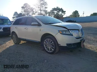 2013 Lincoln MKX with VIN 2LMDJ6JK0DBL13474, listed as a IAAI auction lot 41141919 with 133,344 mi miles. Bid and sale history available at carsss.com. Image 1.