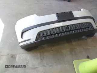 2018 Land Rover Range Rover Velar S с VIN SALYB2RX8JA727092, выставлен на аукционе IAAI как лот 42120359 с пробегом 80 963 миль миль и . История ставок и продаж доступна на DreamBid. Изображение 18.