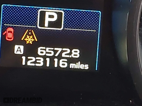 2016 Subaru Outback 2.5i Premium with VIN 4S4BSACC7G3282124, listed as a IAAI auction lot 42021614 with 123,116 mi miles. Bid and sale history available at carsss.com. Image 15.