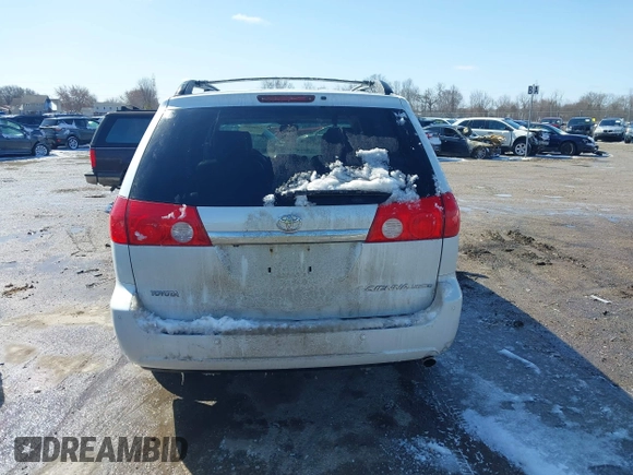 2008 Toyota Sienna XLE with VIN 5TDZK22C18S174818, listed as a IAAI auction lot 41906039 with 249,182 mi miles. Bid and sale history available at carsss.com. Image 16.
