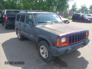 2001 Jeep Cherokee Sport with VIN 1J4FF48S21L624267, listed as a IAAI auction lot 42510524 with 217,209 mi miles and . Bid and sale history available at DreamBid. Image 1.