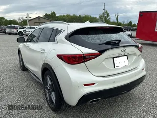 2018 Infiniti QX30 with VIN SJKCH5CP9JA044700, listed as a Copart auction lot 55697985 with Not provided miles and Clean title. Bid and sale history available at DreamBid. Image 3.