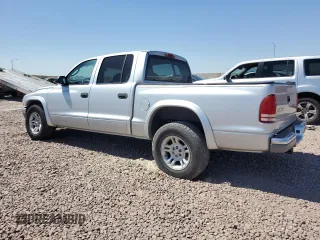 2004 Dodge Dakota SLT with VIN 1D7HL48N94S717644, listed as a Copart auction lot 71394124 with 155,892 mi miles and Salvage Title. Bid and sale history available at carsss.com. Image 2.