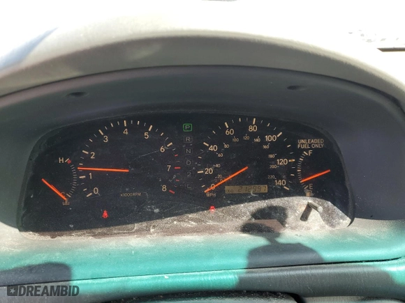 1998 Lexus ES 300 Luxury Sport Sdn with VIN JT8BF28G1W5015606, listed as a Copart auction lot 50938995 with 212,997 mi miles and Salvage Title. Bid and sale history available at carsss.com. Image 9.