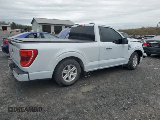 2022 Ford F-150 XL with VIN 1FTMF1C57NKE48891, listed as a Copart auction lot 51837445 with 17,285 mi miles and Salvage title. Bid and sale history available at DreamBid. Image 3.