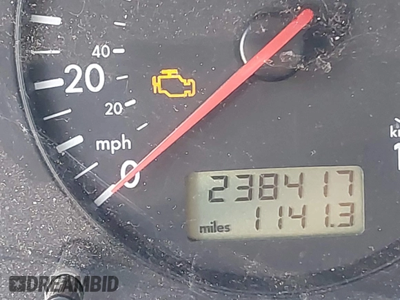 2003 Volkswagen Jetta GL с VIN 3VWRK69M93M111252, выставлен на аукционе IAAI как лот 42367804 с пробегом 238 417 миль миль и . История ставок и продаж доступна на DreamBid. Изображение 16.