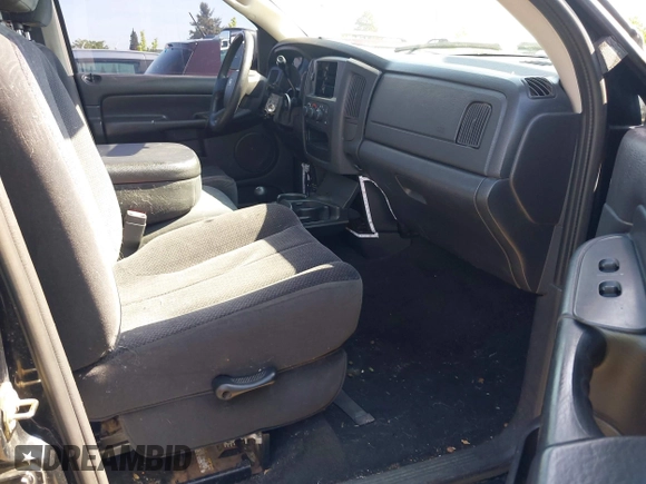 2005 Dodge 3500 SLT with VIN 3D7LS38C05G747324, listed as a IAAI auction lot 41934314 with Not Provided miles. Bid and sale history available at carsss.com. Image 5.