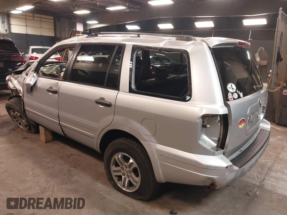 2005 Honda Pilot EX-L with VIN 5FNYF18635B056717, listed as a IAAI auction lot 42197100 with 80,400 mi miles and . Bid and sale history available at DreamBid. Image 3.