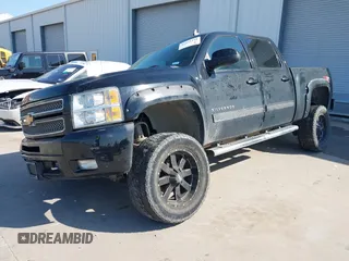 2012 Chevrolet Silverado 1500 LT with VIN 3GCPKSE71CG230592, listed as a IAAI auction lot 41941448 with 241,368 mi miles and . Bid and sale history available at DreamBid. Image 18.