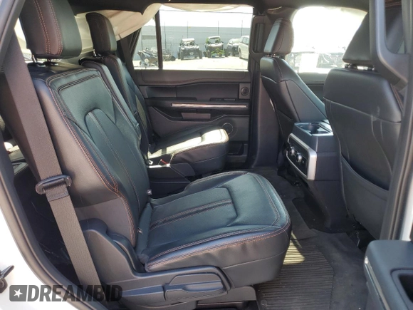 2023 Ford Expedition Timberline с VIN 1FMJU1RGXPEA34504, выставлен на аукционе Copart как лот 50293165 с пробегом 18 986 миль миль и Списание • Salvage title. История ставок и продаж доступна на DreamBid. Изображение 11.