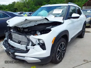 2024 Chevrolet TrailBlazer LT with VIN KL79MPSL4RB120653, listed as a IAAI auction lot 42214651 with Not Provided miles and . Bid and sale history available at DreamBid. Image 16.