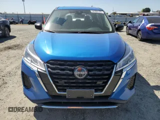 2023 Nissan Kicks S with VIN 3N1CP5BVXPL471071, listed as a Copart auction lot 52956155 with 40,505 mi miles and Salvage Title. Bid and sale history available at DreamBid. Image 5.
