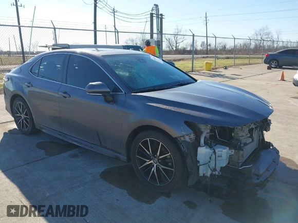 2021 Toyota Camry SE Nightshade with VIN 4T1T11AK8MU589941, listed as a IAAI auction lot 41651556 with 110,283 mi miles and . Bid and sale history available at DreamBid. Image 1.