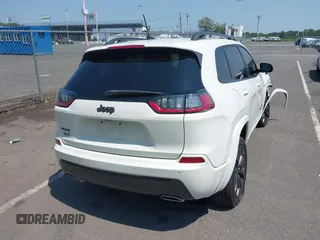 2019 Jeep Cherokee Limited with VIN 1C4PJMDX7KD371114, listed as a IAAI auction lot 42492116 with 83,694 mi miles and . Bid and sale history available at DreamBid. Image 4.