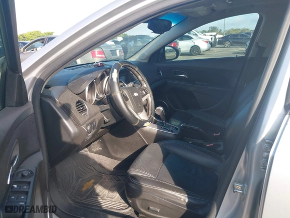 2011 Chevrolet Cruze LT w/2LT with VIN 1G1PG5S99B7128128, listed as a IAAI auction lot 41151880 with 195,832 mi miles. Bid and sale history available at carsss.com. Image 5.