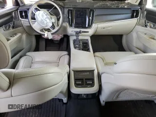 2017 Volvo V90 z VIN YV4A22NL1H1000766, wystawiony jako Copart lot #70826213 z przebiegiem 63 345 mil mil oraz . Historia ofert i sprzedaży dostępna na DreamBid. Obrazek 8.