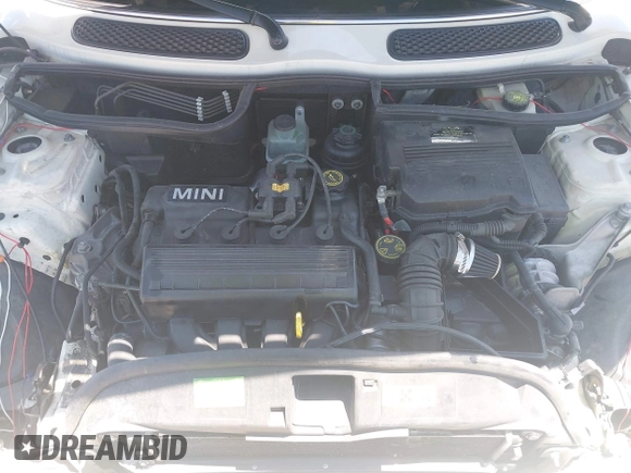 2006 MINI Hardtop с VIN WMWRC33586TK71206, выставлен на аукционе IAAI как лот 42687287 с пробегом 138 086 миль миль и . История ставок и продаж доступна на DreamBid. Изображение 10.
