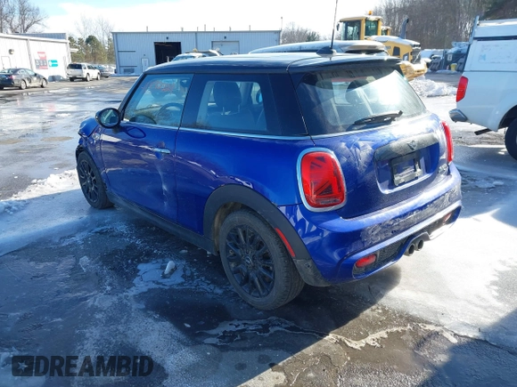 2020 MINI Hardtop Cooper S z VIN WMWXR5C05L2L43423, wystawiony jako IAAI lot #41577721 z przebiegiem 108 123 mil mil oraz . Historia ofert i sprzedaży dostępna na DreamBid. Obrazek 3.