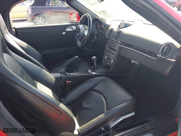 2008 Porsche Boxster S with VIN WP0CB29858U730258, listed as a IAAI auction lot 41718569 with 209,434 mi miles. Bid and sale history available at carsss.com. Image 5.
